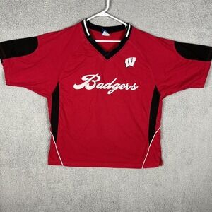 OVB Old Varsity Brand NCAA Wisconsin Badgers V Neck T Shirt Embroidered Script